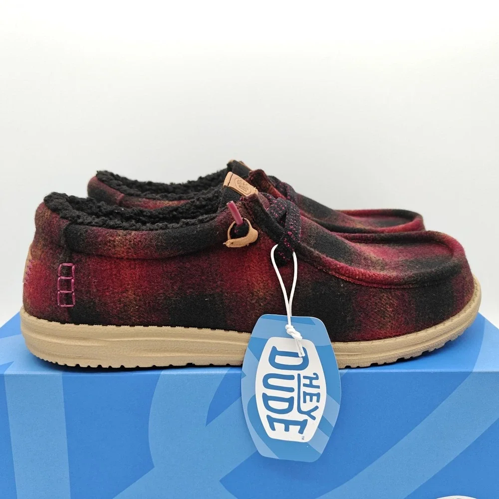 HEYDUDE Wally Cozy Plaid Men's Size 12 Red Plaid Black Slip On Shoes 44341-6RQ